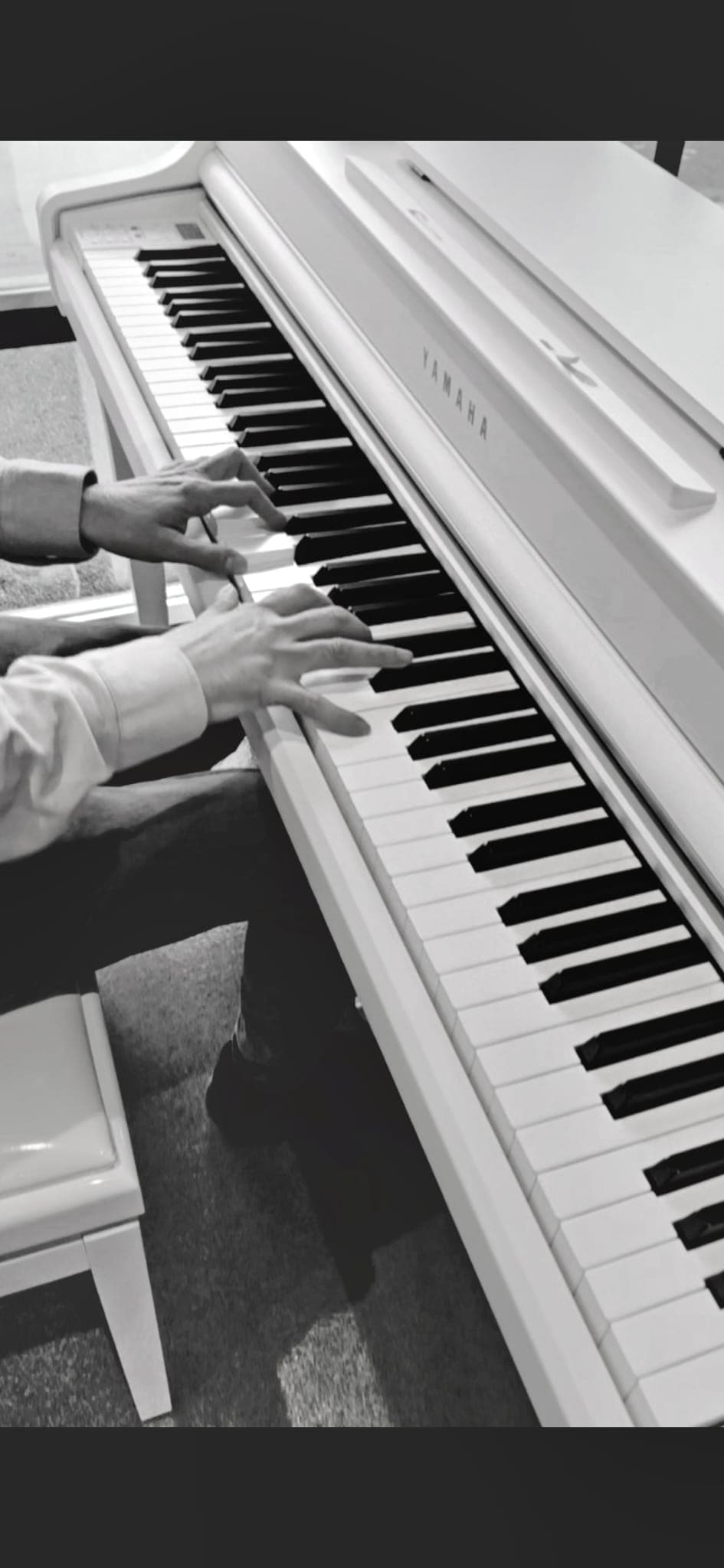 Klavier im ArtCafé Megg